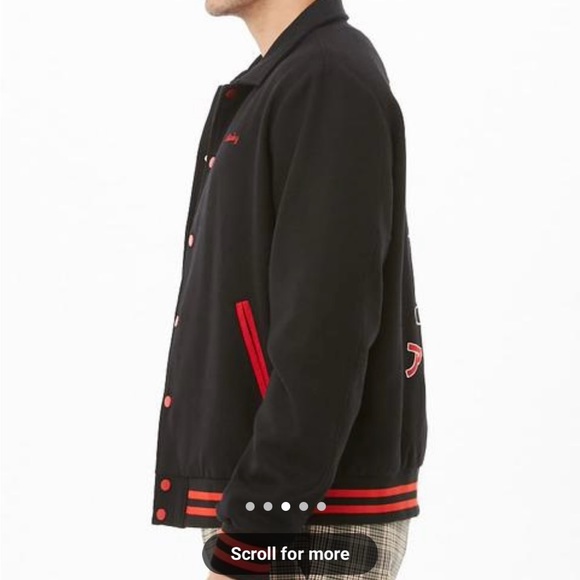 Disney x Forever 21 Mickey Mouse Bomber Jacket Mens - Picture 2 of 13